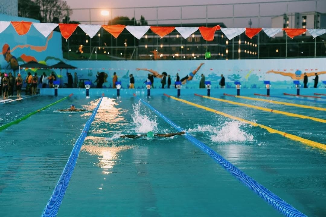 Swimming pool