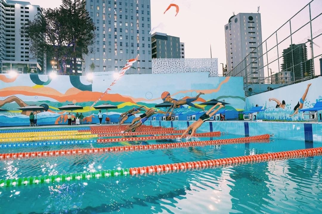 Swimming pool